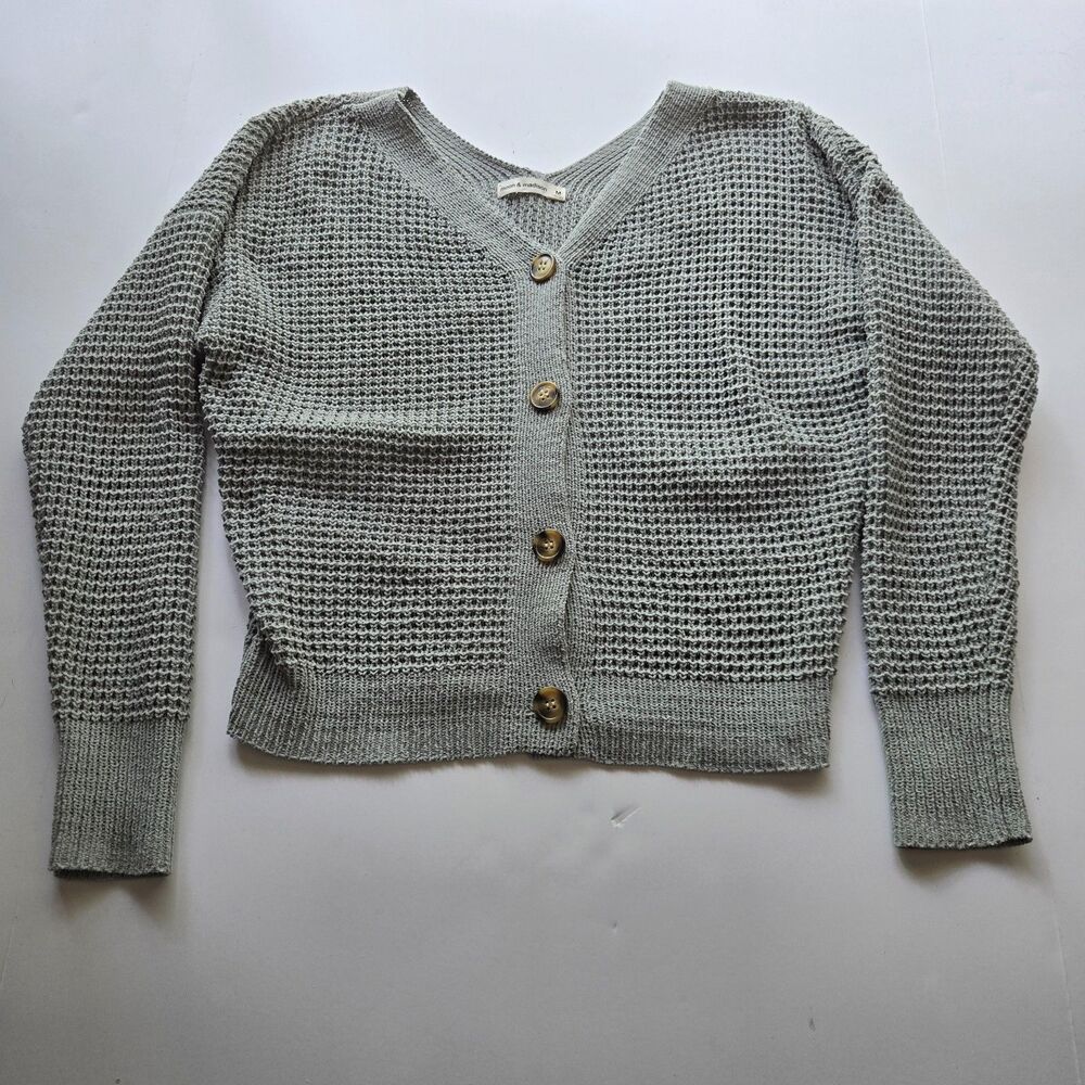 Moon & Madison Cardigan Women's Medium Green Knit Long Sleeve V Neck Cropped